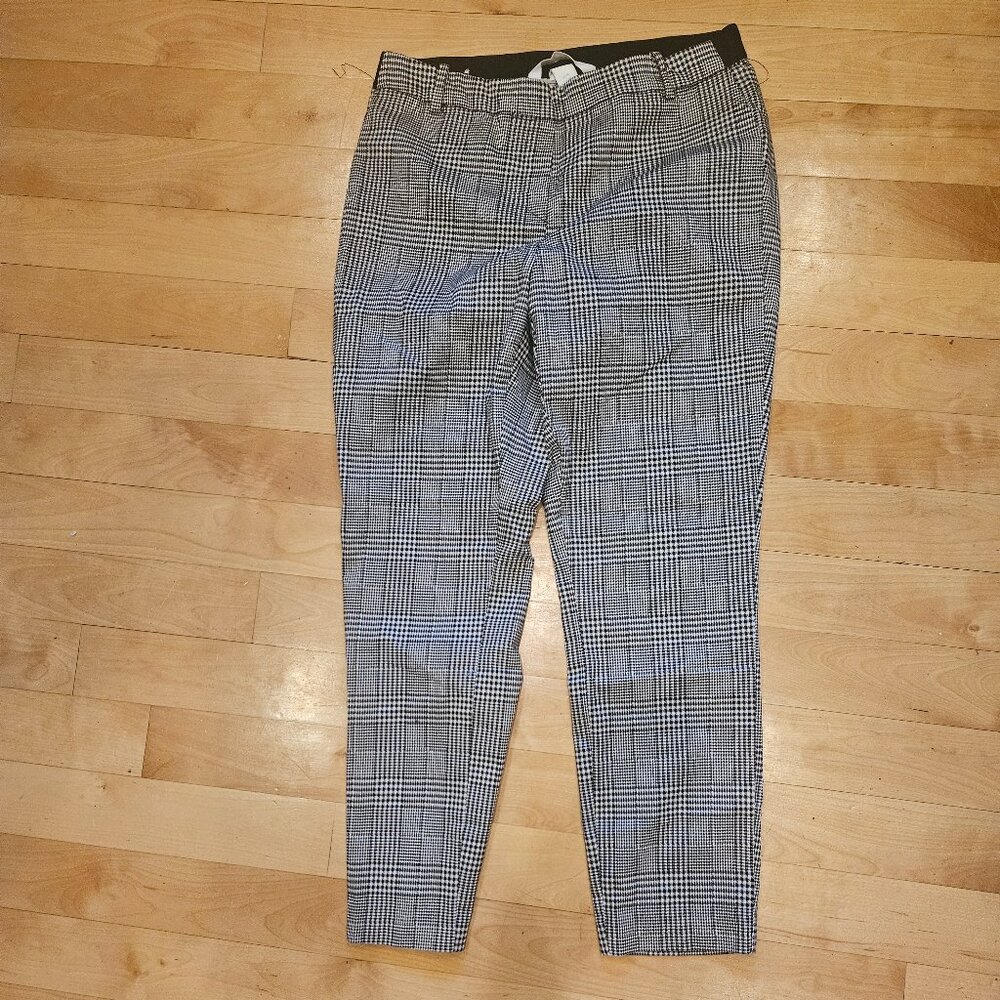 H&M Black and White Plaid Straight Leg Pants, Size 10